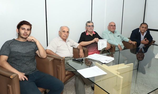El Ejecutivo ignora a los ex servidores del Estado