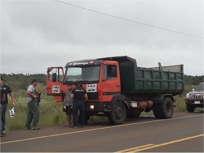 Interceptan carga de marihuana y detienen a policía