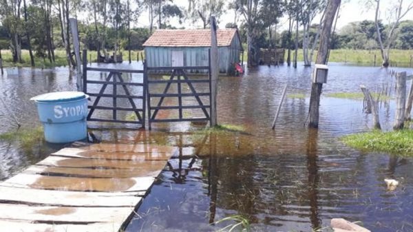 SEN brinda asistencia a varias familias tras intensas lluvias – Prensa 5