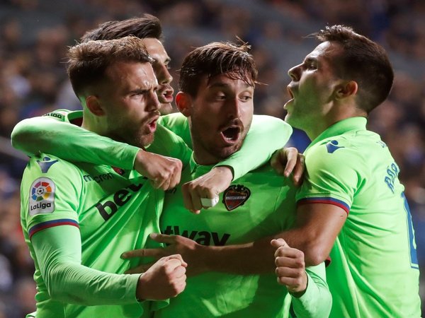 Borja Mayoral rescata un punto para el Levante