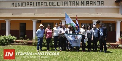 RECEPCIONARON EXPEDIENTES DE CERTIFICACIÓN AMBIENTAL DE VARIAS INSTITUCIONES.