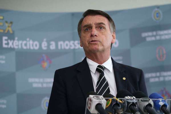 Bolsonaro estudia el reemplazo de 35 embajadores de Brasil - ADN Paraguayo