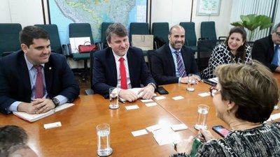 Acuerdan cooperación con autoridades agrarias del Brasil - Nacionales - ABC Color