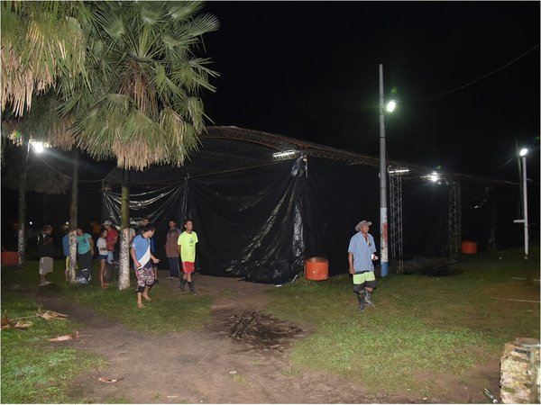 600 personas están en albergues tras inundaciones en Limpio