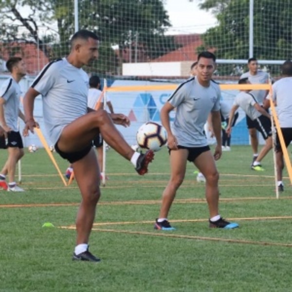 “Pelota tata” en Tuyucuá - ADN Paraguayo
