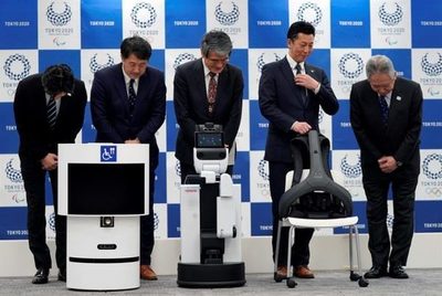 Presentan dos robots asistentes para los Juegos Olímpicos