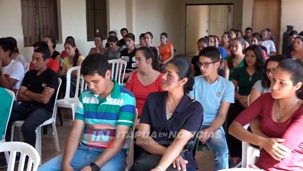 SAN COSME: EBY DEJA SIN TRANSPORTE A MÁS DE 100 UNIVERSITARIOS.