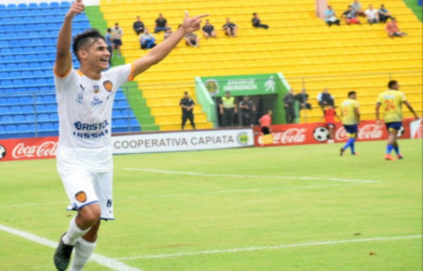 El Chanchón festeja en duelo de auriazules - Radio 1000 AM