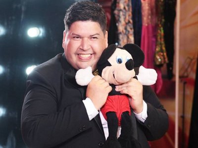 Paraguayo estremece con su voz e ingresa a un programa de talentos