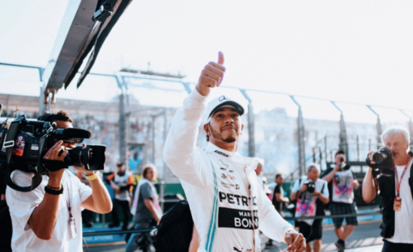 HOY / F1: Hamilton da un golpe de autoridad en Australia