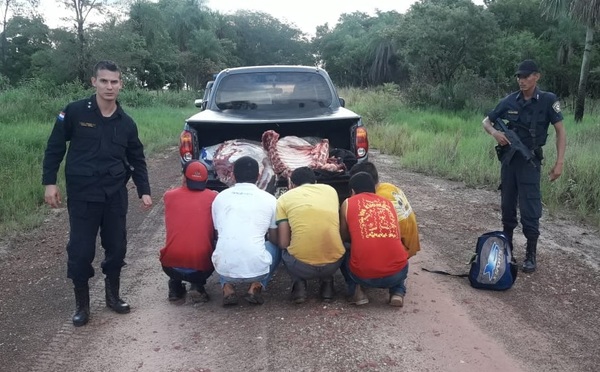 Policía aprehende a concejal municipal con carne de dudosa procedencia