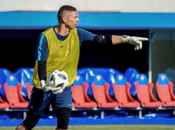 Juan Pablo Carrizo no jugará por lesión en Cerro Porteño