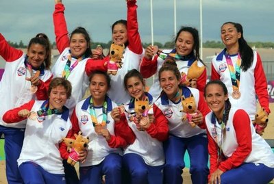 Ovalada es de bronce en Rosario - Edicion Impresa - ABC Color