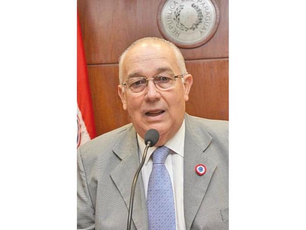 Bajac niega cargos y dice que caso Cal Agro SA fue por voto unánime