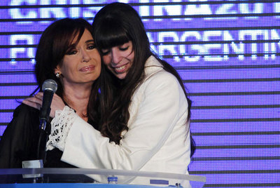 Métanse conmigo pero no con mi hija, pidió CFK - ADN Paraguayo