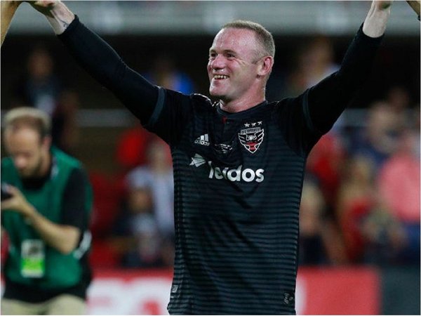 Primer triplete de Rooney en la MLS