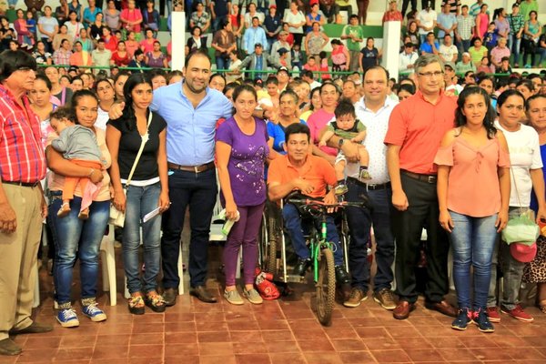 Tekoporã llega con más de Gs. 1.780 millones a Alto Paraná » Ñanduti