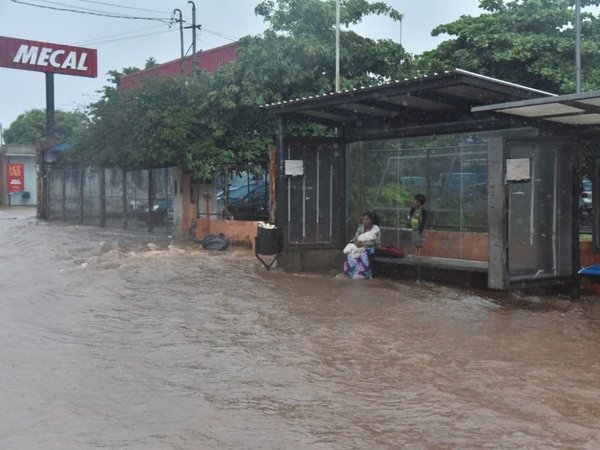 Raudales y peligro ante cada lluvia a causa de la precaria infraestructura