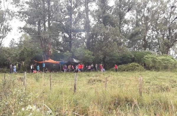 HOY / Grupo ingresó y se instaló en predio municipal Tacuruty de Villeta