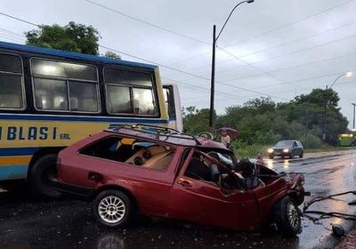 Accidente en Limpio deja dos jóvenes muertos