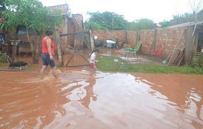 Más de 3.000 familias afectadas en todo el país por las intensas lluvias - Edicion Impresa - ABC Color