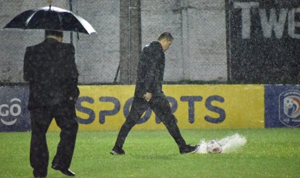 General Díaz y San Lorenzo se ponen al día en la 'Villa'