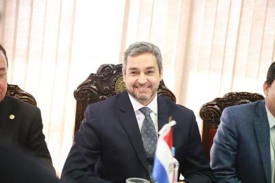 Jefe de Estado asistió a clase inaugural de la Universidad Politécnica Taiwán  Paraguay