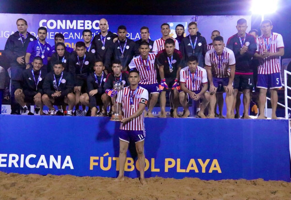 Paraguay se queda con el segundo puesto continental en Fútbol Playa - ADN Paraguayo