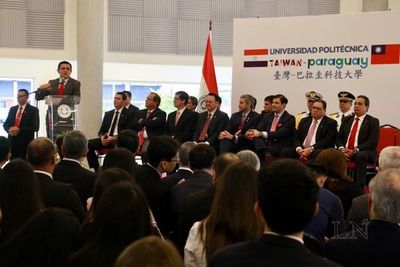 Universidad Politécnica ya forma a primeros 100 paraguayos