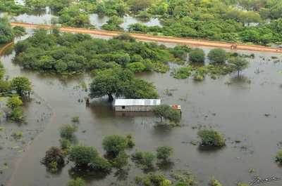 Puerto Casado: Pobladores denuncian desidia del gobierno ante inundaciones » Ñanduti