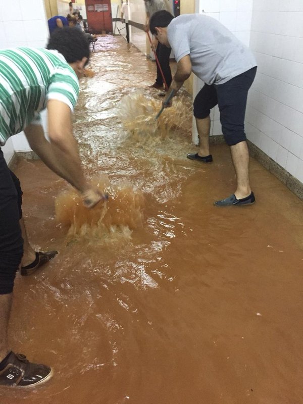 Inundación del Hospital de Calle'i no fue por falencias edilicias, aseguran » Ñanduti