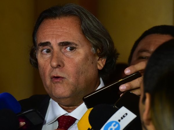 Mario Abdo minimiza visita de José Ortiz a Palacio de López