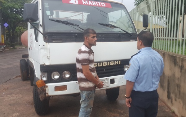 En Horqueta, policía recupera un camión hurtado