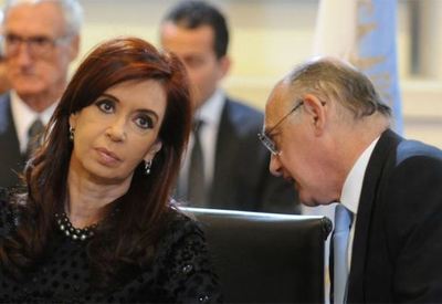 Juez imputa de nuevo con prisión a Cristina Fernández por corrupción | .::Agencia IP::.