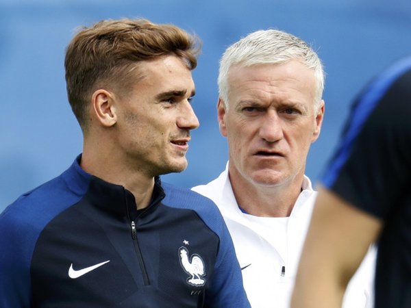 Deschamps ve "infravalorado" a Griezmann en Francia