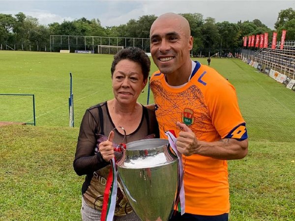 Marín sigue haciendo historia en el fútbol paraguayo