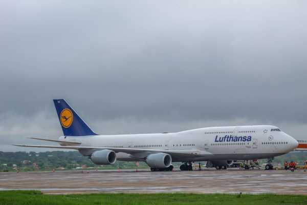 Despegó avión Lufthansa que aterrizó de emergencia en el Silvio Pettirossi - .::RADIO NACIONAL::.