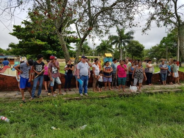 Carencia de trabajos a consecuencias de las continuas lluvias - Nacionales - ABC Color