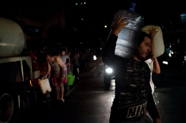 Cortes de servicios, a la par de protestas en Venezuela | Paraguay en Noticias