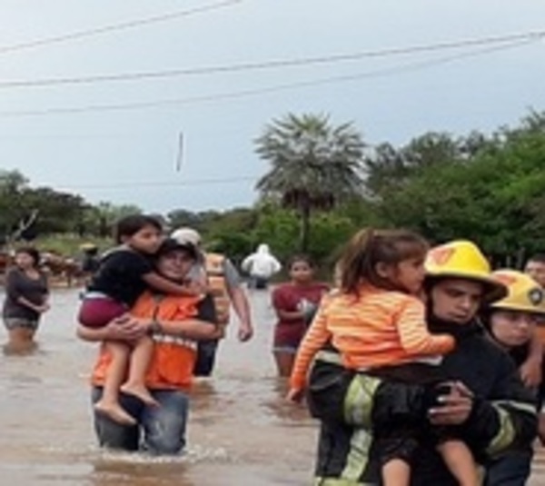 SEN con decenas de pedidos de asistencia por torrenciales lluvias - Paraguay.com
