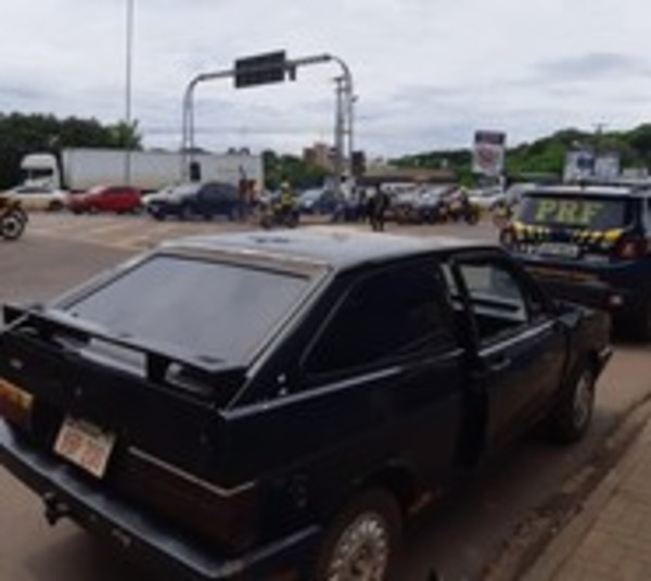 Recuperan auto con chapa paraguaya, robado hace 30 años en Brasil - Paraguay.com