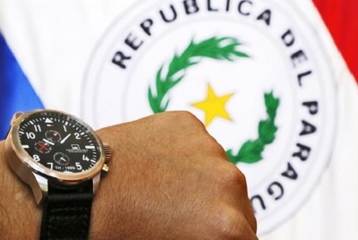 El domingo se atrasa la hora