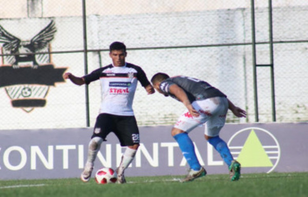 Empataron en un partido lleno de emociones y repleto de goles  - Radio 1000 AM