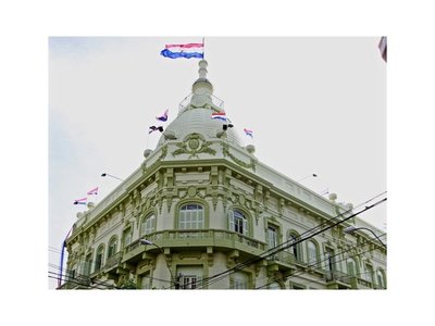Inversión pública cae y gasto salarial crece en primer semestre