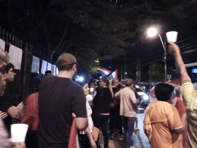 “ANDE no anda”, protestaron usuarios - Nacionales - ABC Color