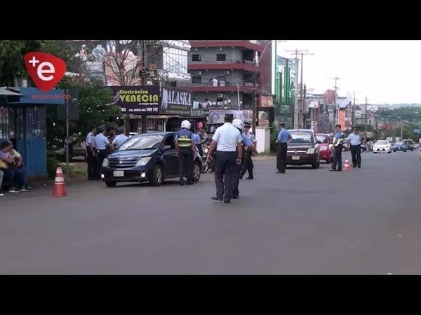 POLICIA Y TRANSITO REALIZAN OPERATIVOS EN ENCARNACION