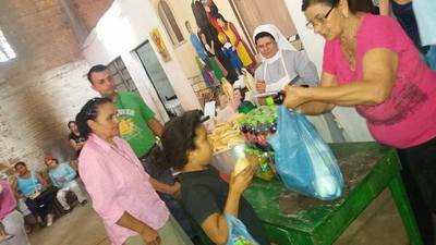 Niños sanjonianos vulnerables almuerzan en el comedor San Vicente de Paul - ADN Paraguayo