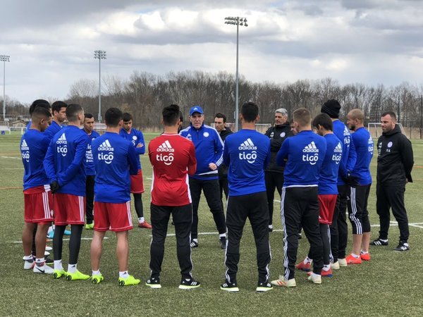 Berizzo decidirá el jueves qué equipo poner - ADN Paraguayo