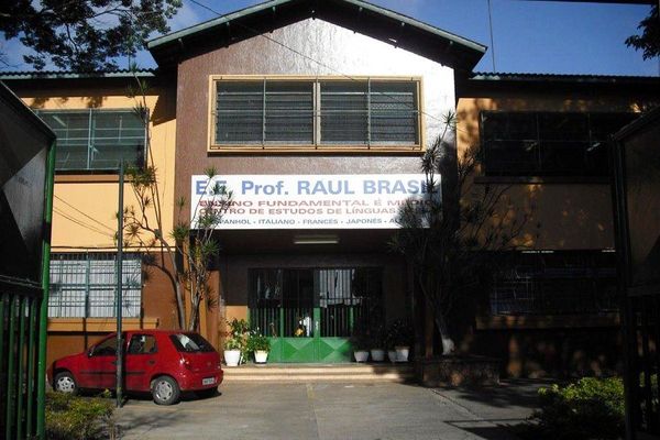 Detienen a adolescente sospechoso de colaborar en matanza en colegio de Sao Paulo