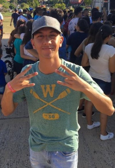Entre rimas y desafíos, joven rapero hace del arte urbano una competencia sana - Periodismo Joven - ABC Color